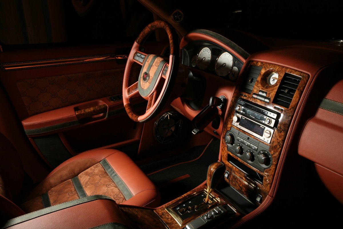 Chrysler 300c тюнинг салона