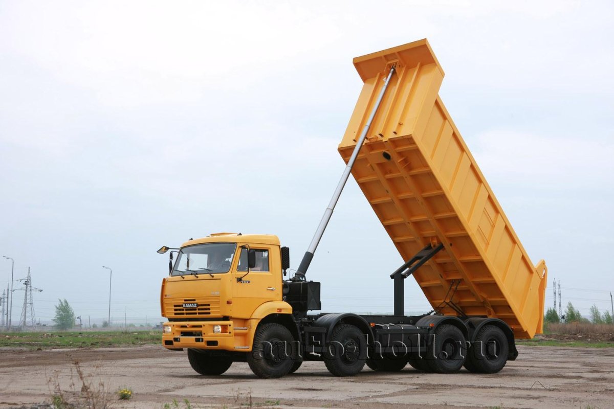 КАМАЗ 65201 самосвал