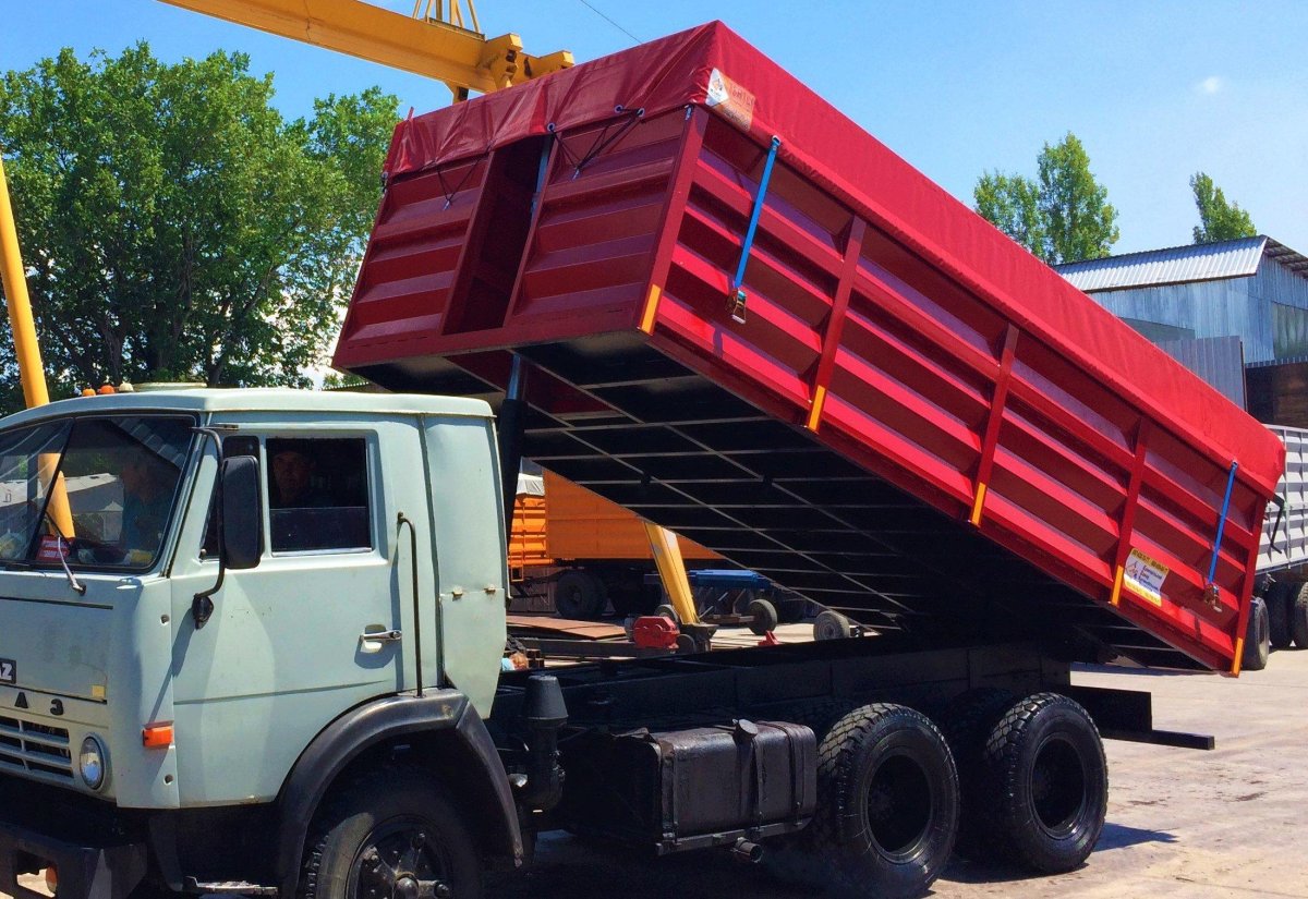 КАМАЗ 55111 сельхозник самосвал