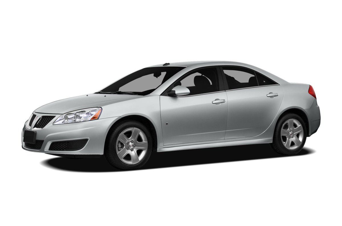 Pontiac g6 2011