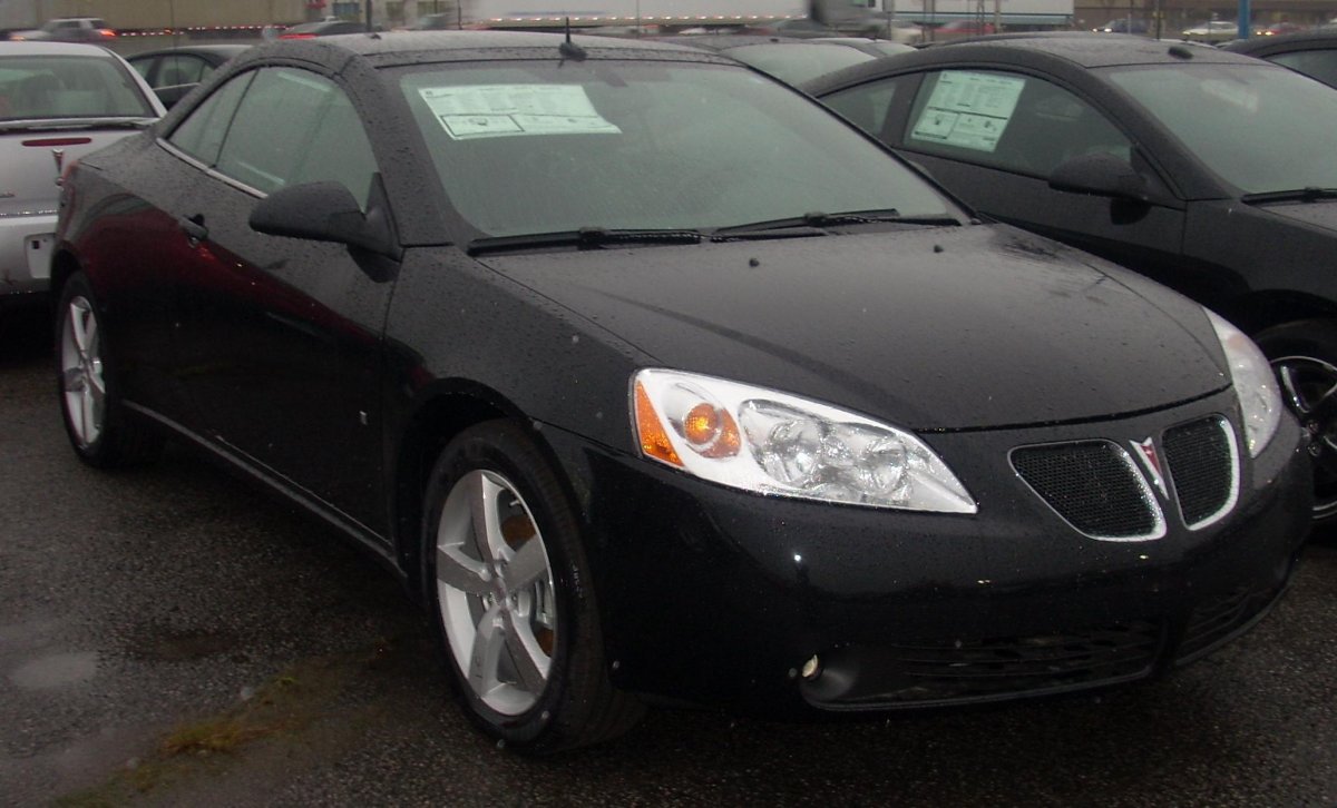 Pontiac g3 sedan