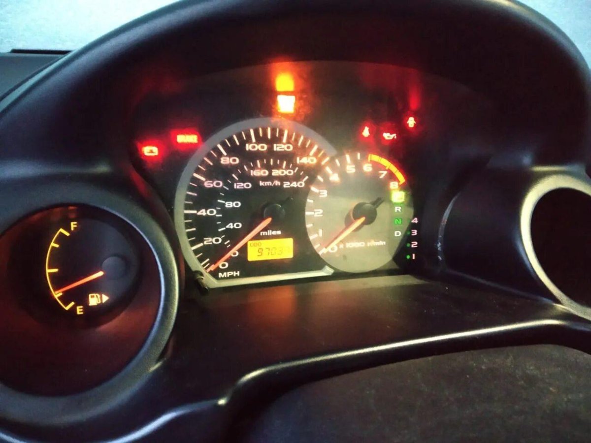 Приборная панель Eclipse 2g