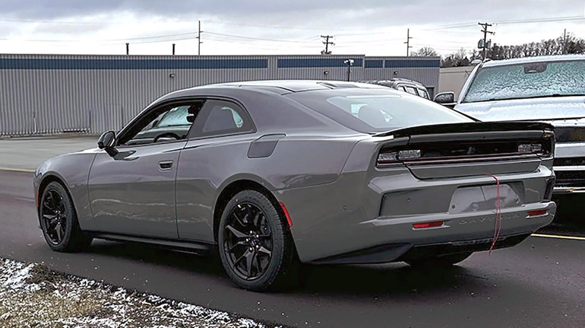 Dodge Charger 2025
