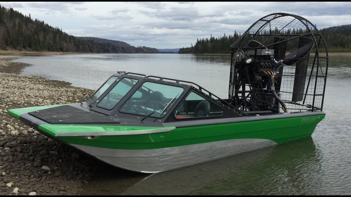 Айра лодка с винтом