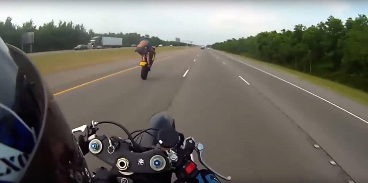 Мотоцикл фото