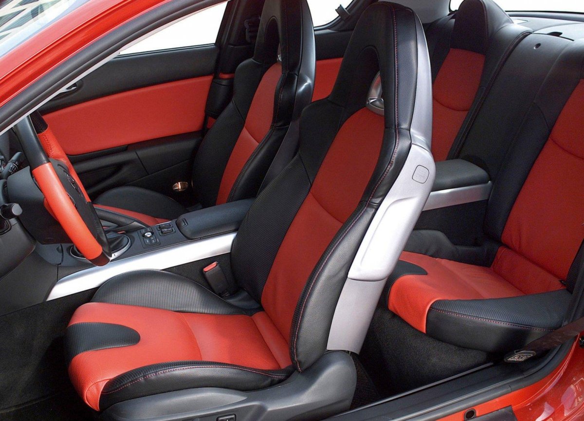 Сиденья Mazda RX 8