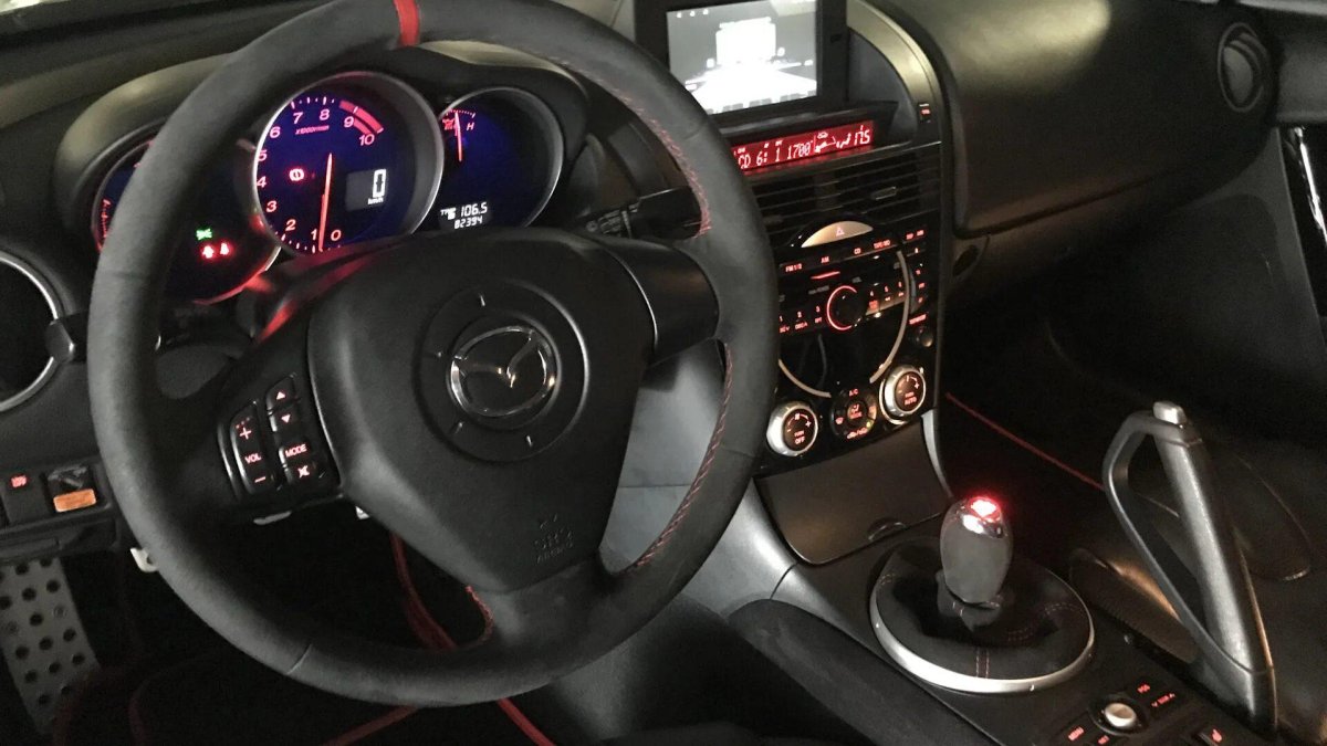 Mazda RX 8 салон