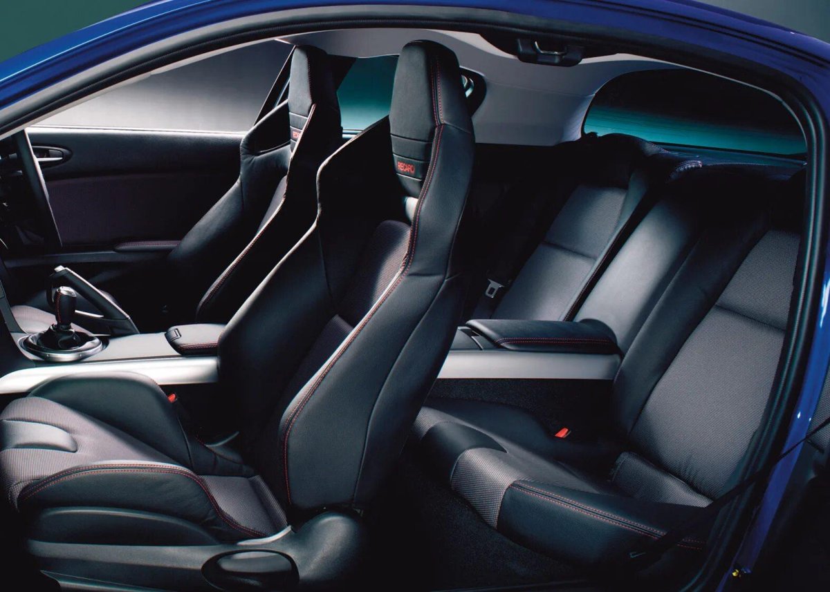 Rx8 Mazda салон рекаро