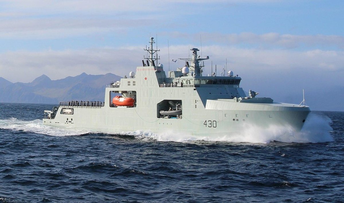 Патрульный ледокол HMCS Harry Dewolf (430)
