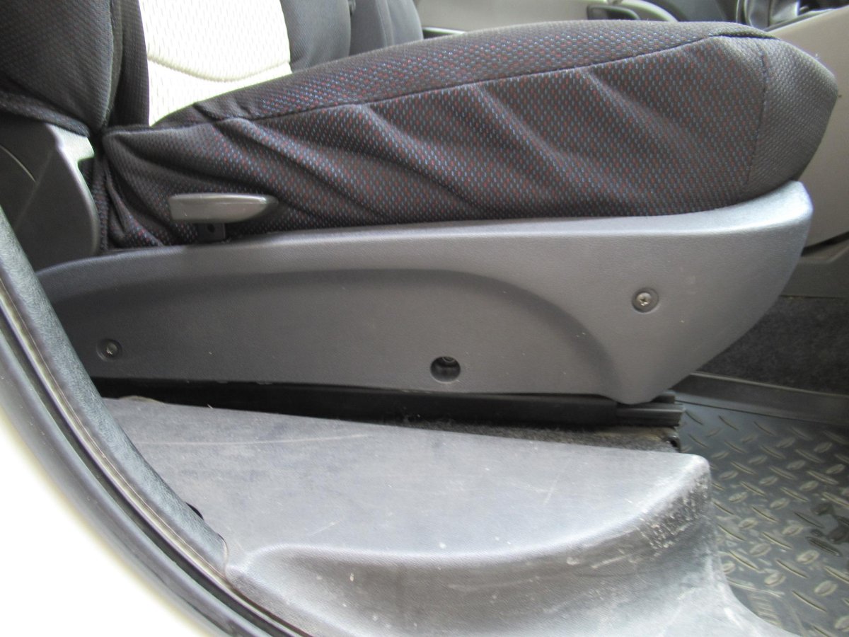 Фиат Добло переднее сиденье