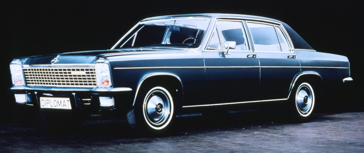 Opel Diplomat b