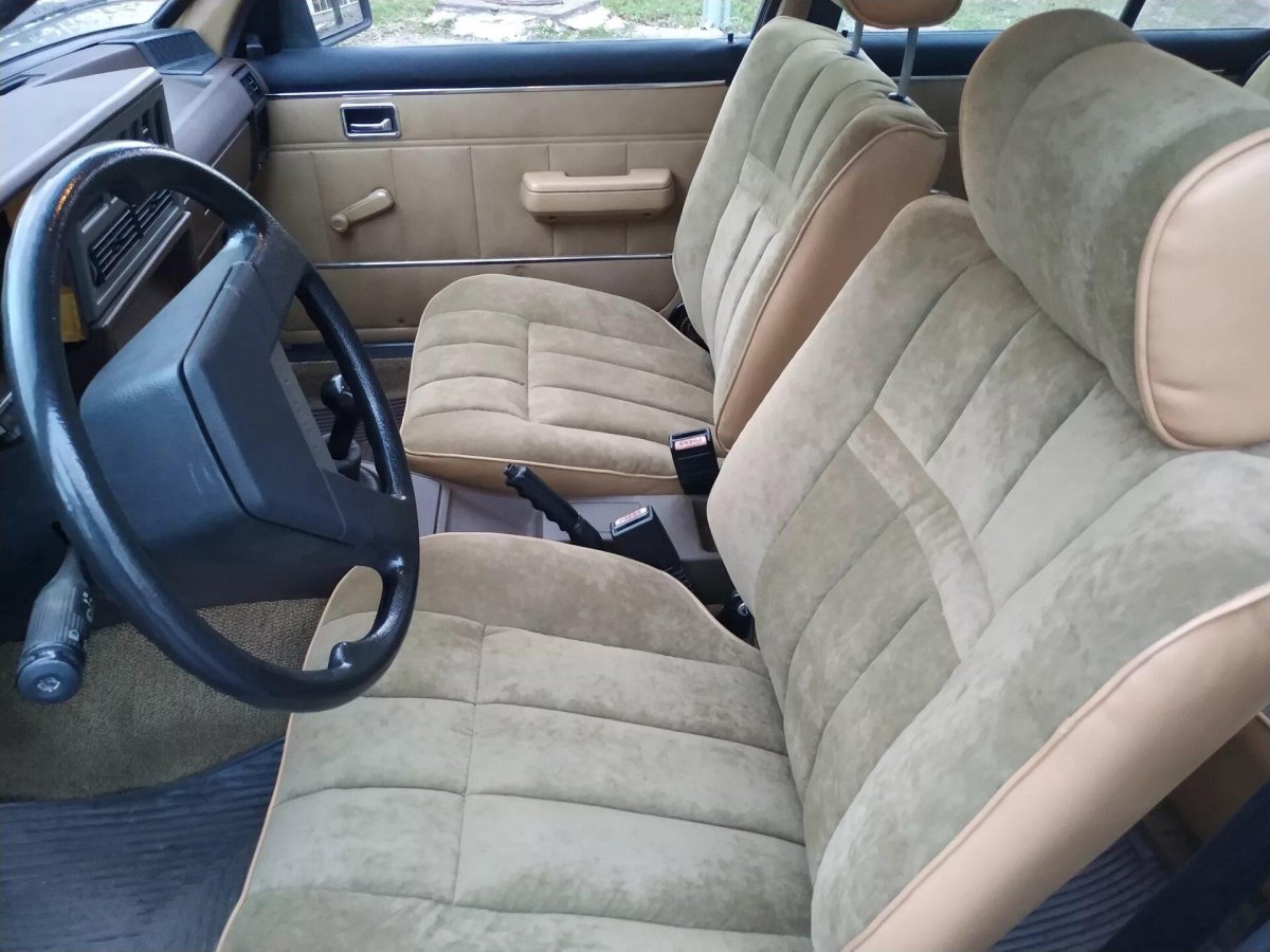 Opel Rekord e1 салон