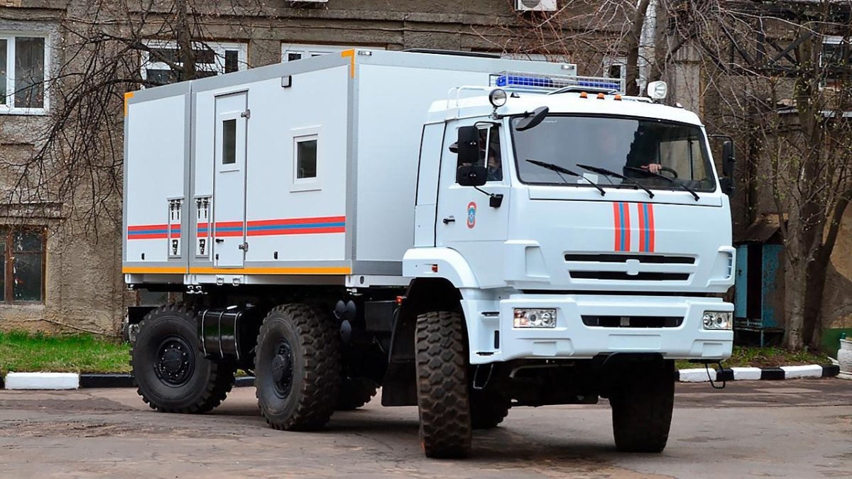 КАМАЗ 43118 МЧС