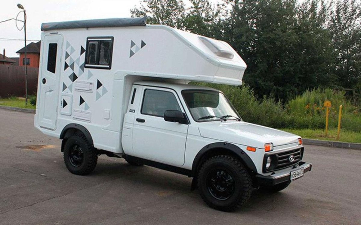 Кемпер Lada Granta