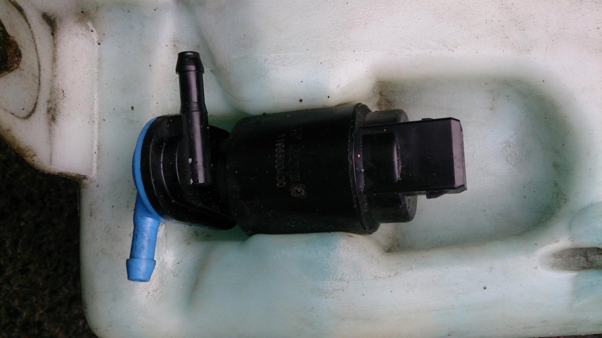 Насос омывателя лобового Фольксваген