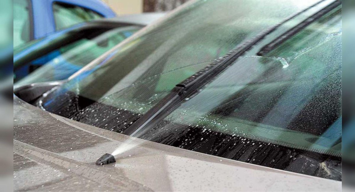 Стеклоочиститель лобового стекла