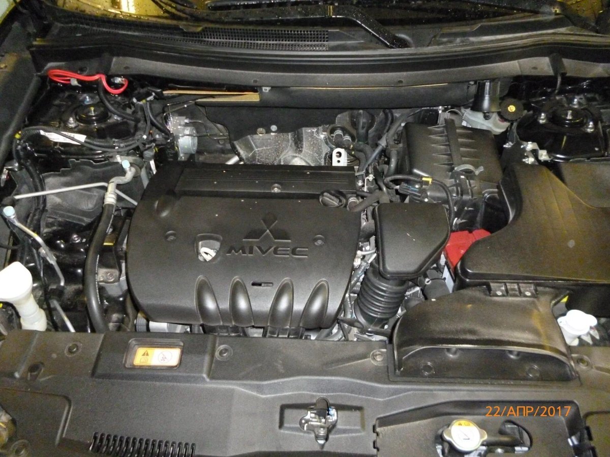 Mitsubishi Outlander 3 под капотом