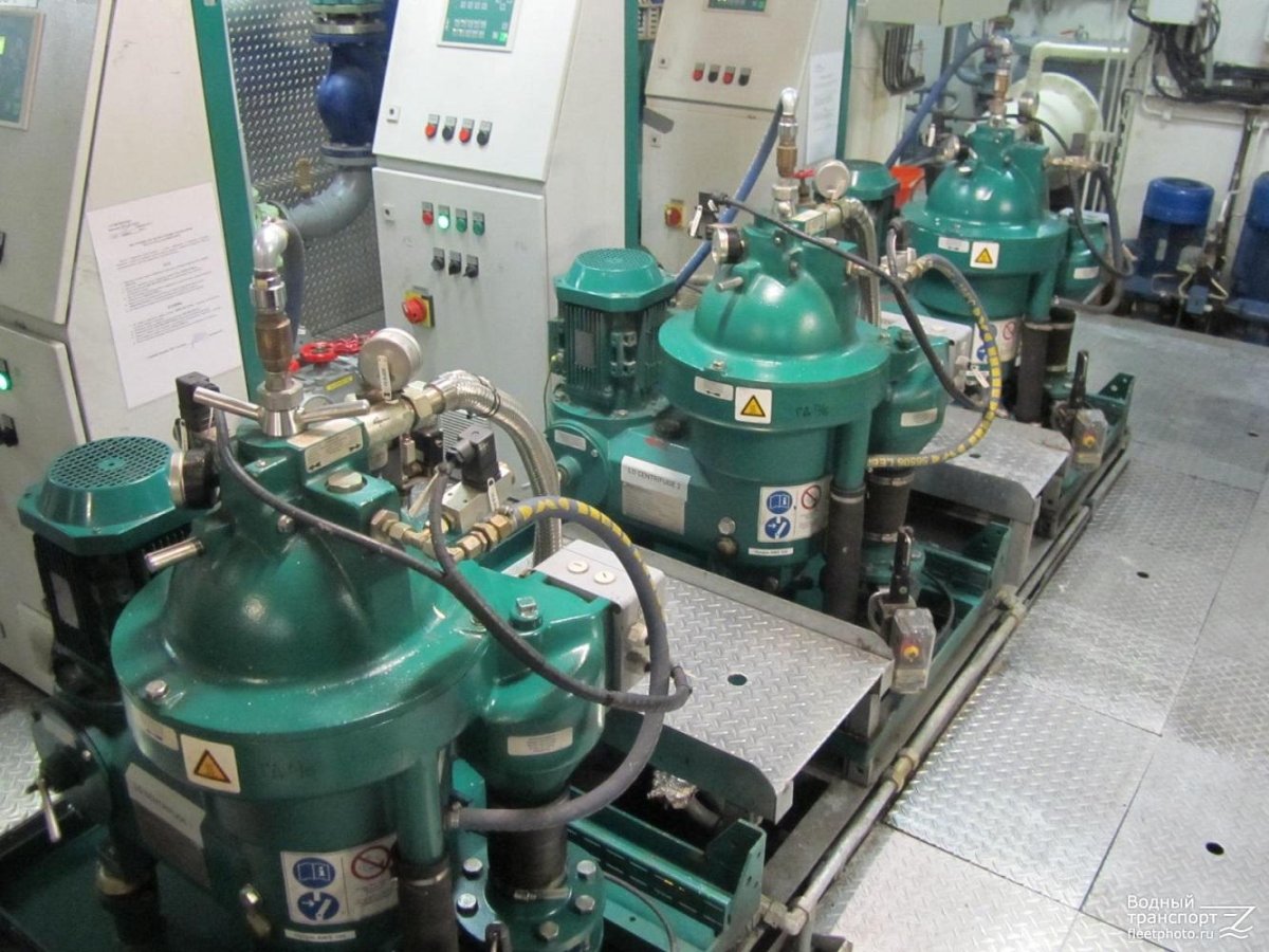 Сепаратор судовой