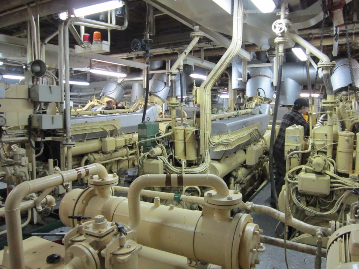 Судовые системы и трубопроводы