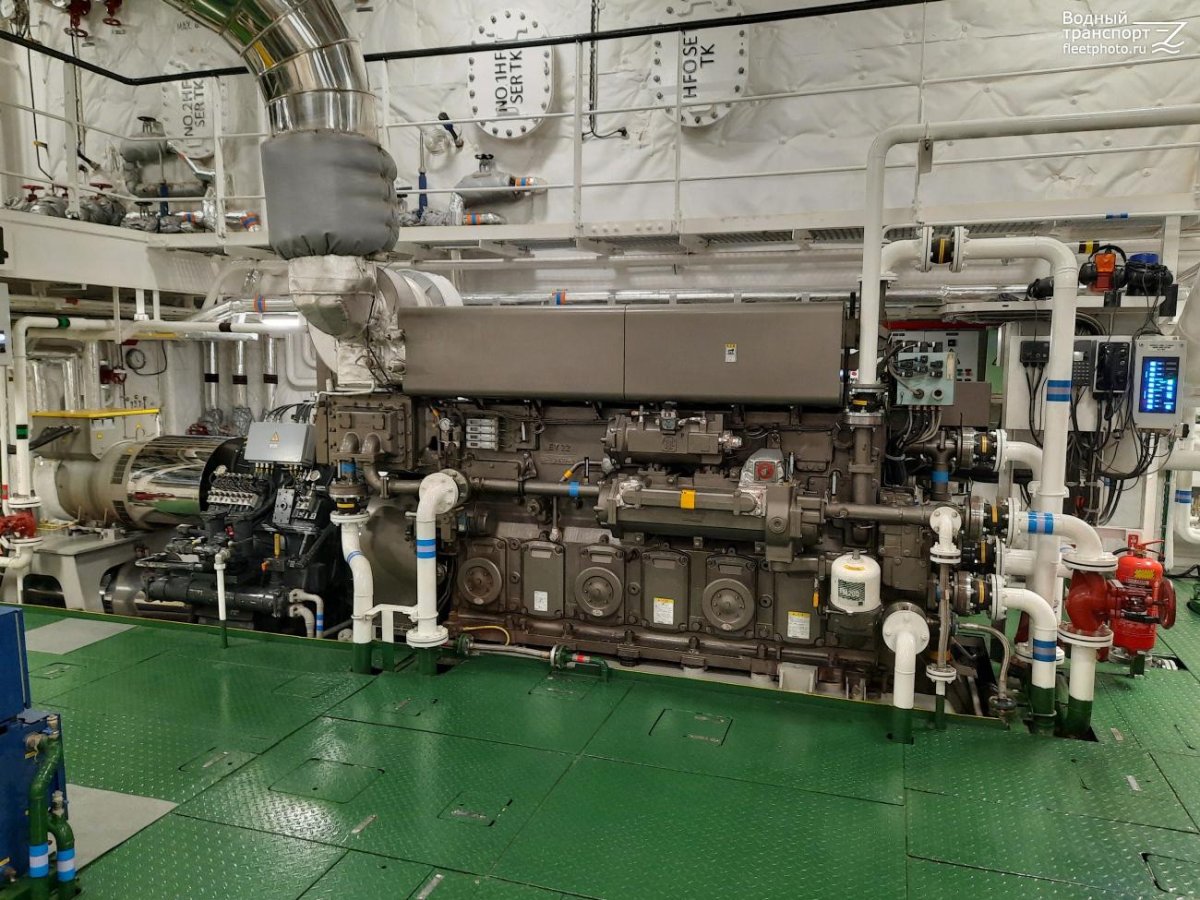 Танкер химовоз машинное отделение