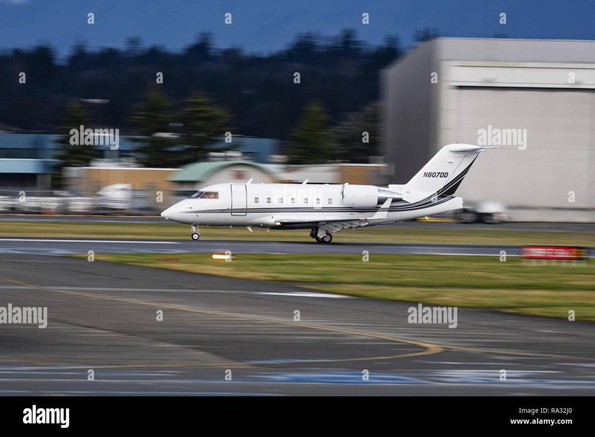Бизнес-Джет Bombardier Challenger 600