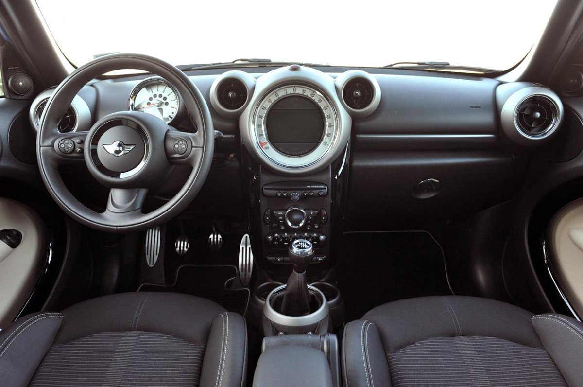 Mini Cooper Countryman 2012 салон