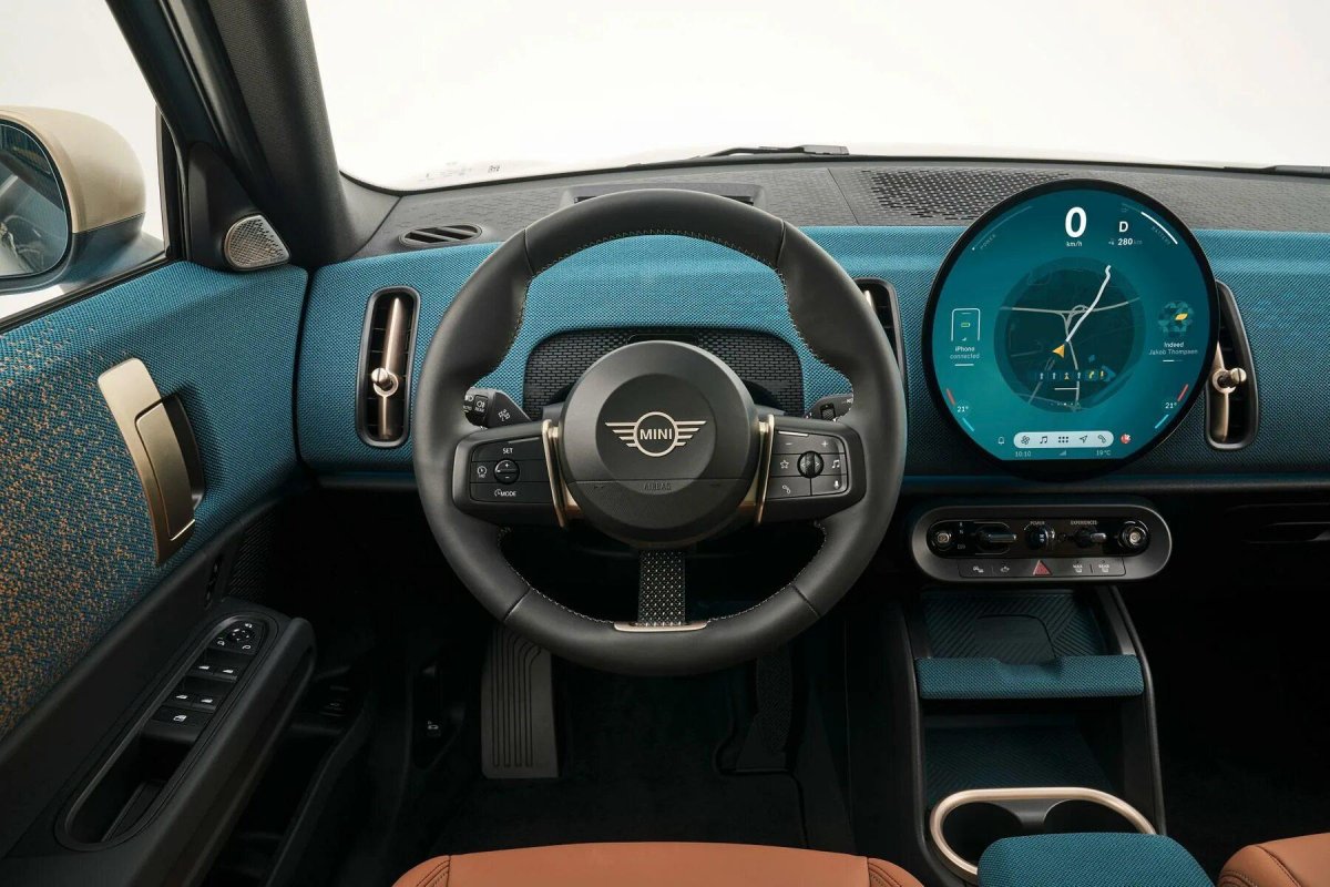 Mini Countryman 2024 салон