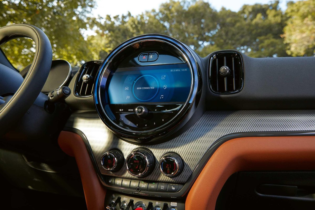 Mini Cooper Countryman 2022 салон