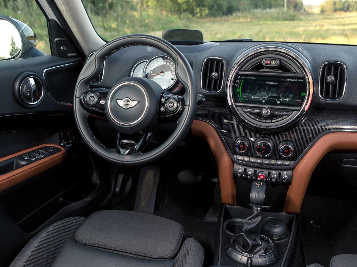 Мини Купер Кантримен 2020 салон