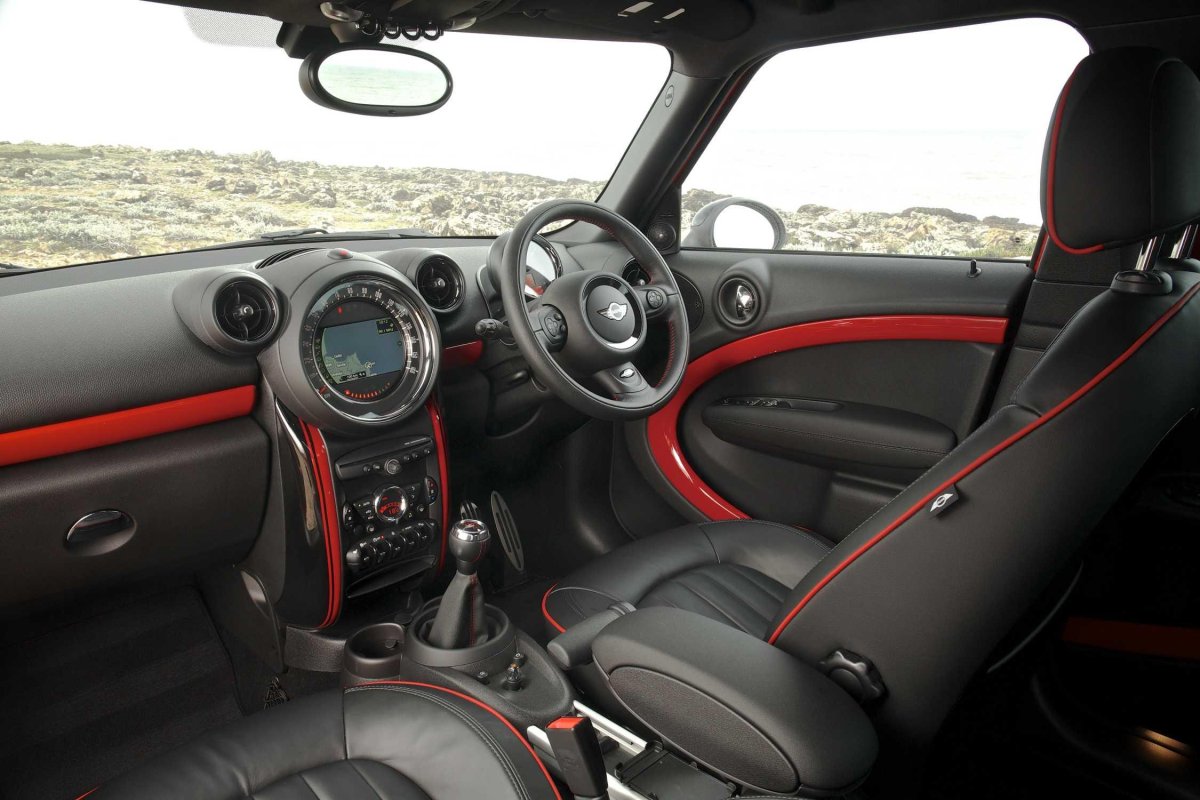 Mini Cooper Countryman салон