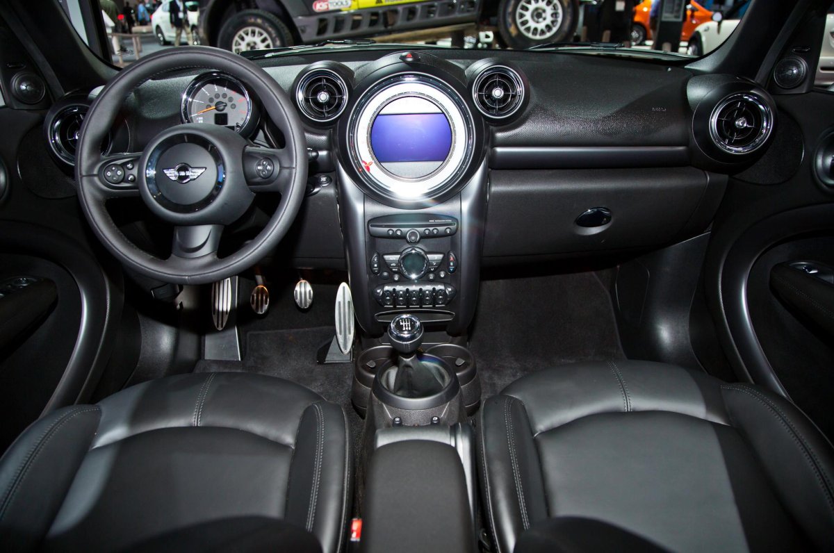 Мини Купер Кантримен