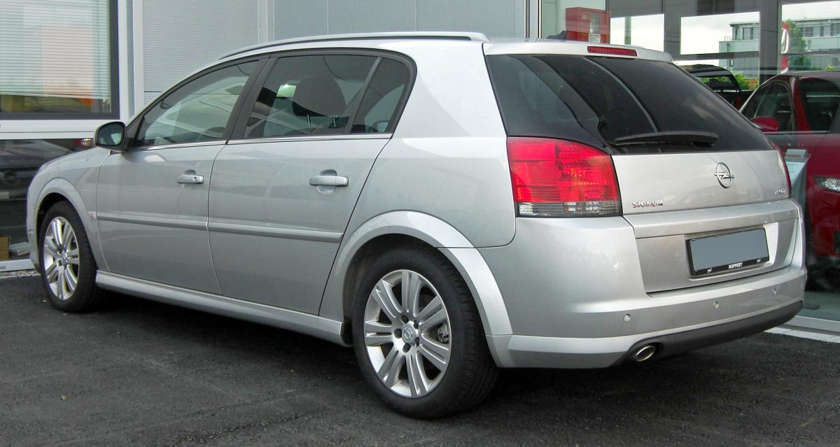 Опель Сигнум универсал 2003-2008