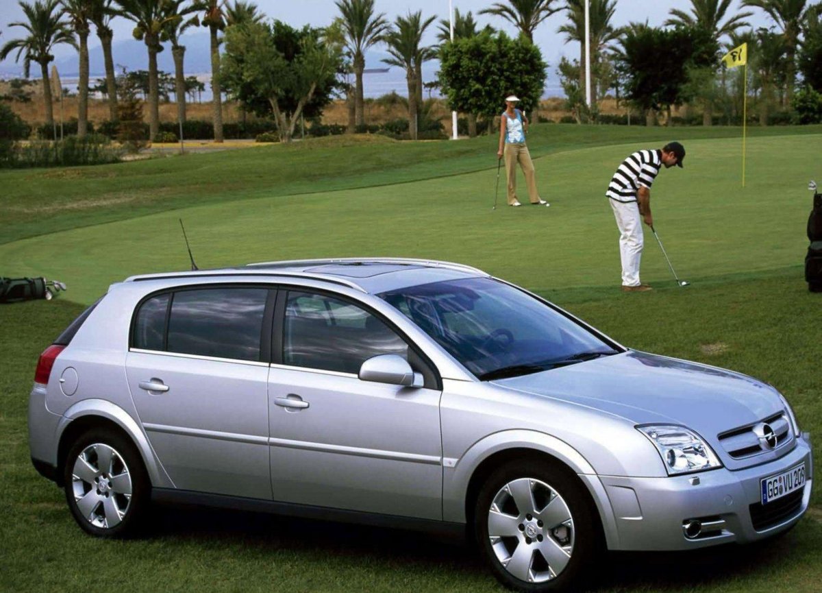 Опель Сигнум 2004