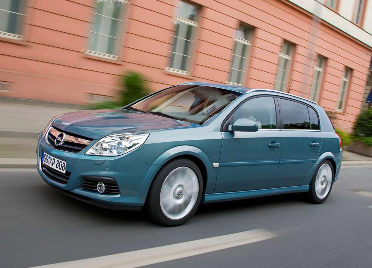 Opel Signum 2003-2008