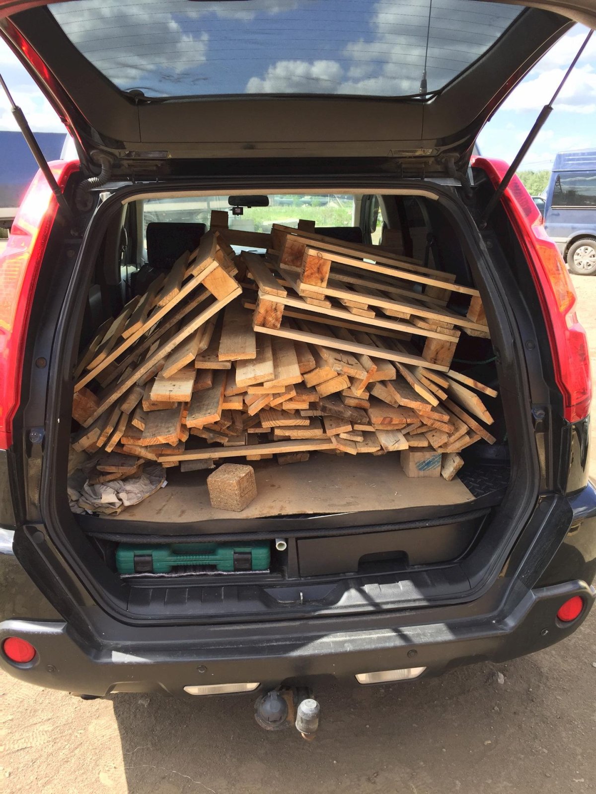 Nissan x-Trail 2012 багажник