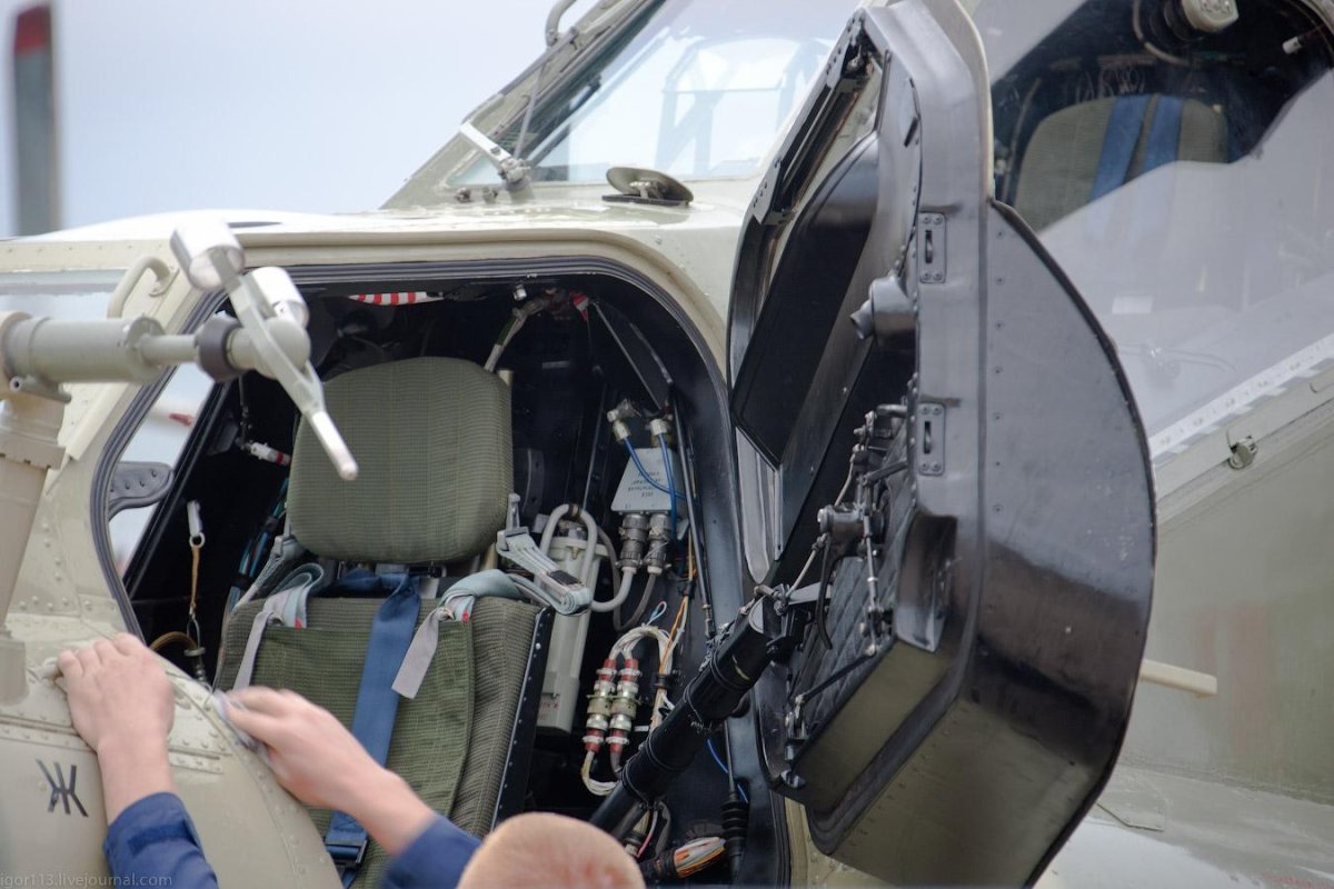 Ми-28 кабина штурмана