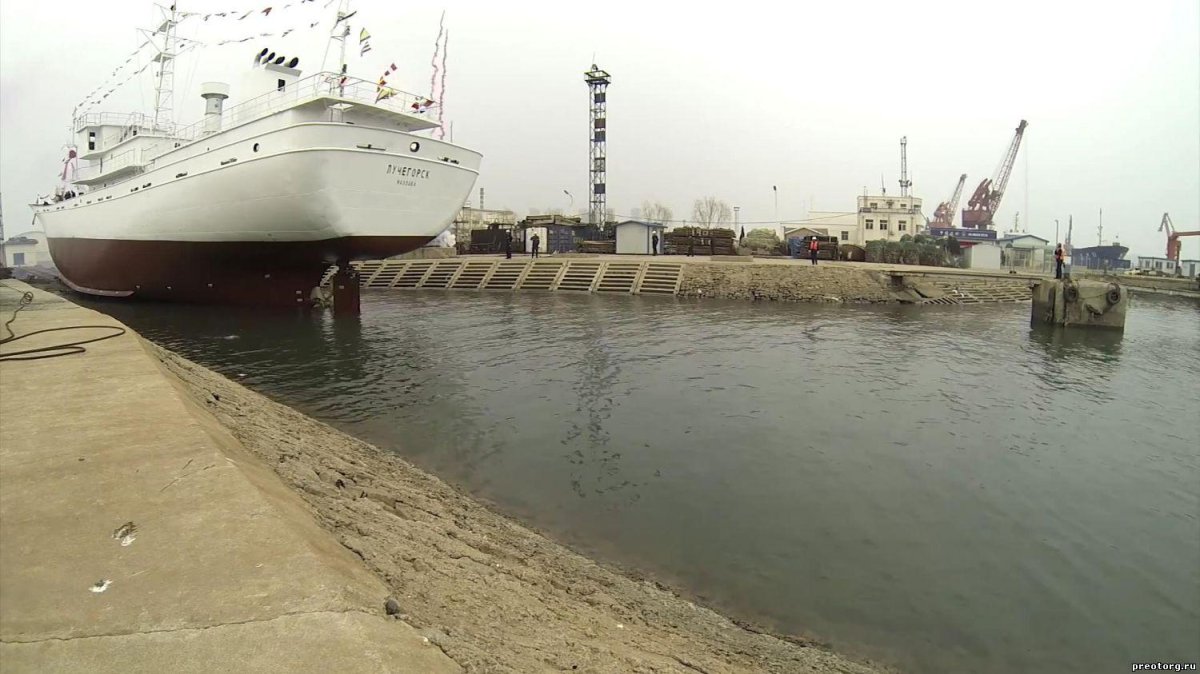 Судно Лучегорск Доброфлот