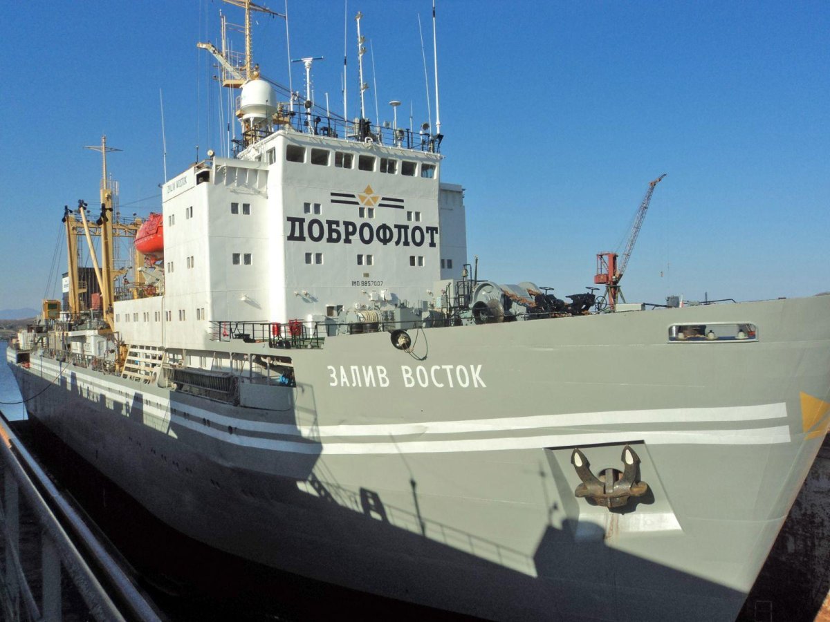 Судно Восток