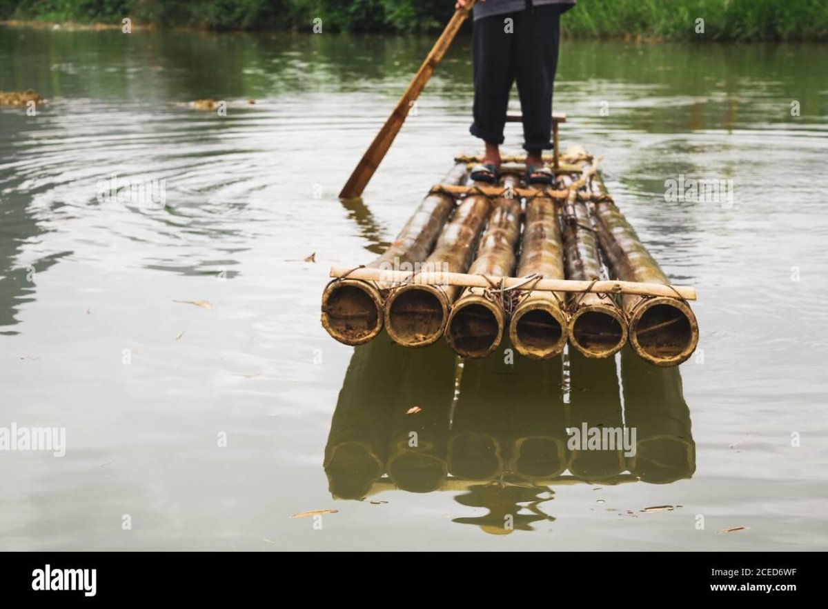 Плот из бамбука