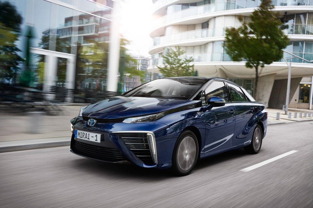 Toyota Mirai 2015
