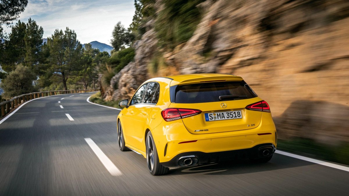 Мерседес а35 хэтчбек