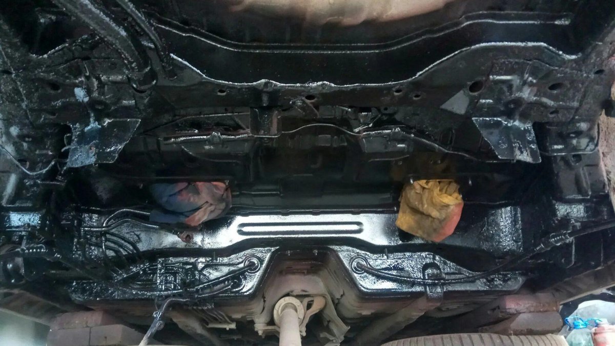 Днище Mitsubishi Outlander 3