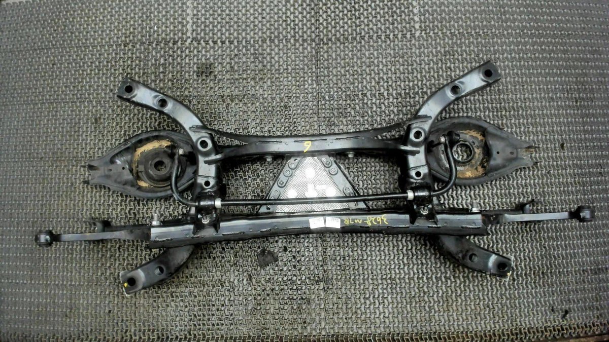 Mazda 3 BK задняя подвеска