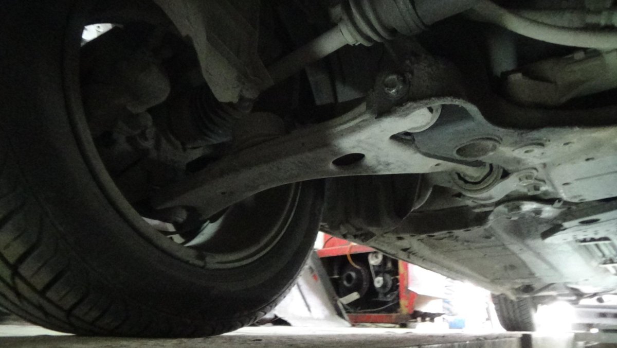 Передняя подвеска Мазда 3