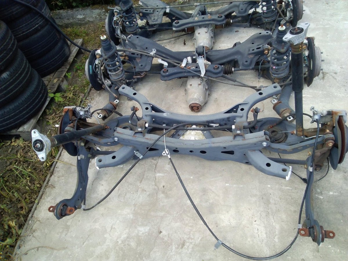 Подвеска Мазда 3 BK