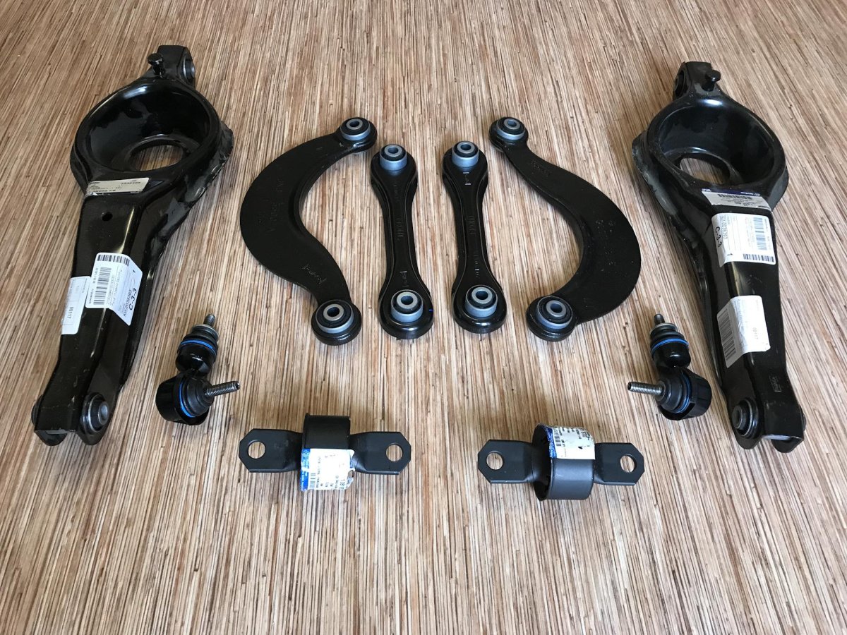 Комплект рычагов Мазда 3 BK