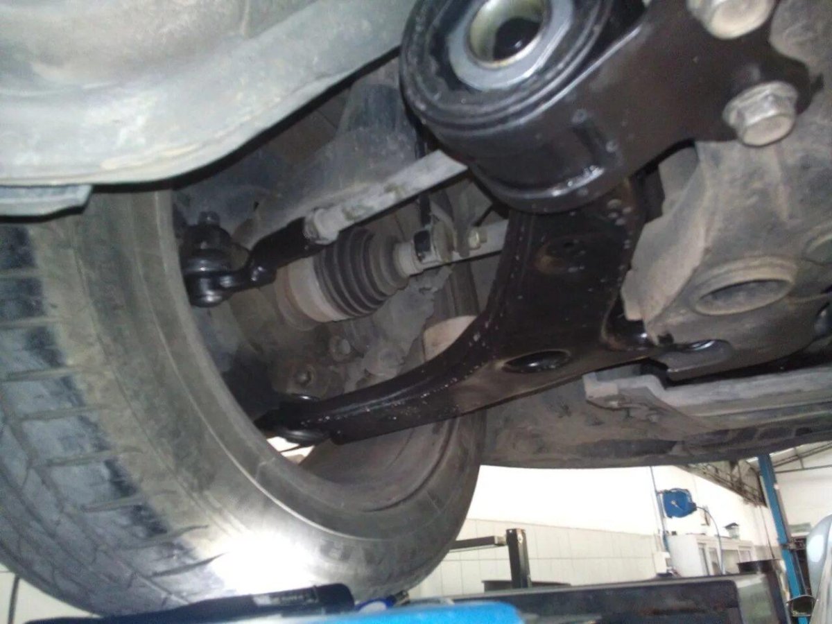 Мазда 3 2008 ходовой части