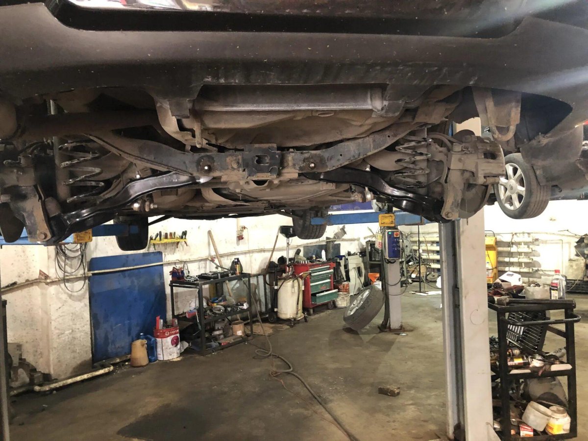 Задняя подвеска Мазда тройка 7 год