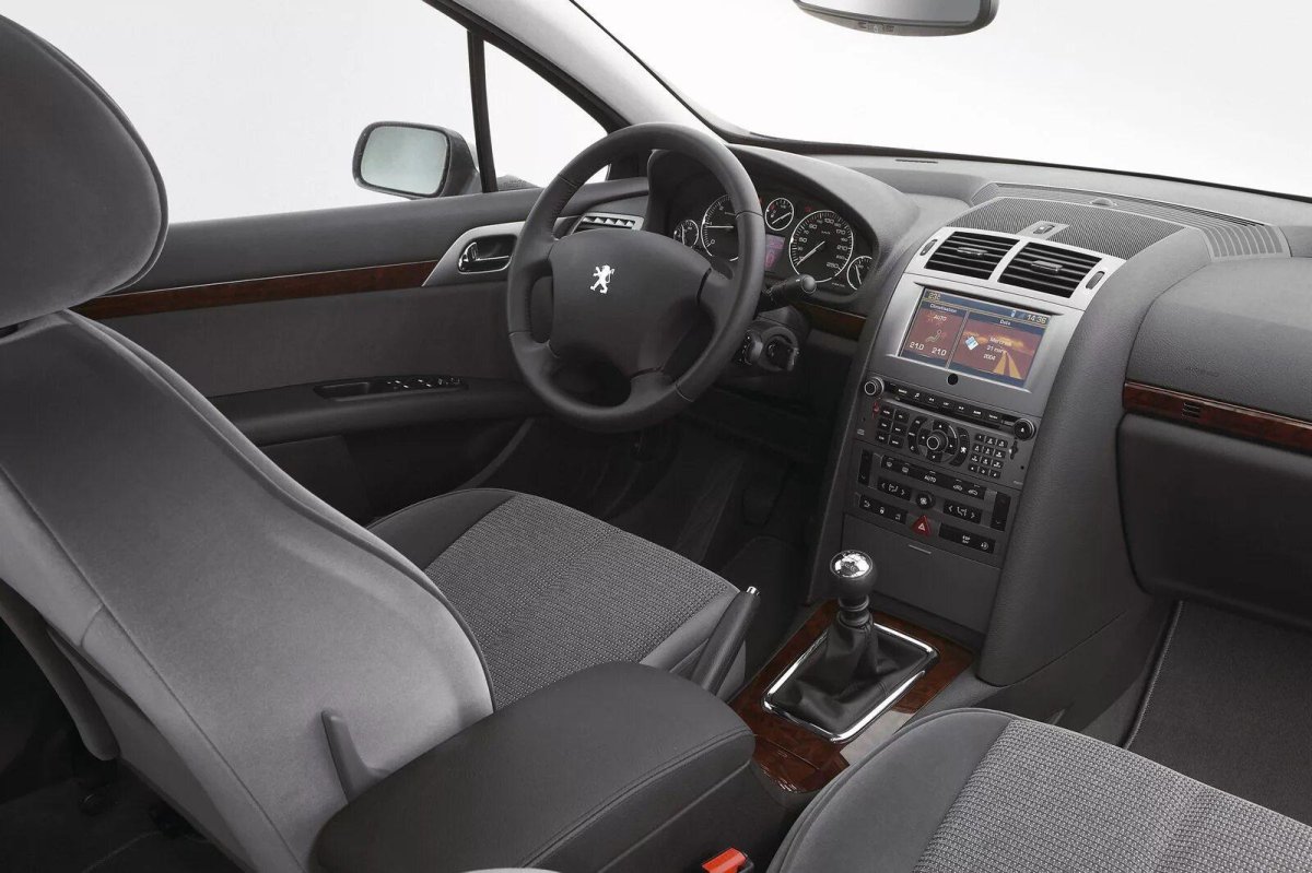 Пежо 407 2005 салон