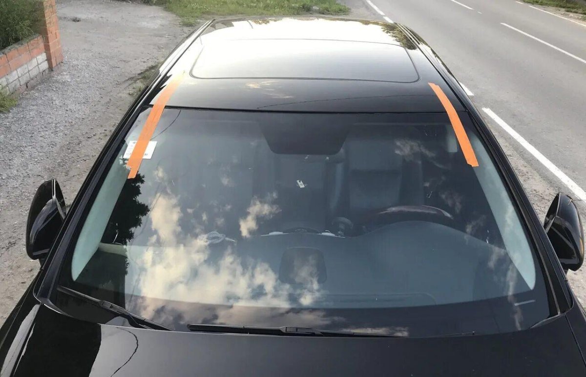 Новое лобовое стекло